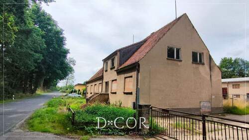 grüne, zentrumsnahe Lage - Mehrfamilienhaus, Wohnhaus mit 400,00 m&sup2; in Bischofswerda zum Kaufen