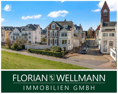 Bild 1 - Cuxhaven - Döse l Traumhaftes Mehrfamilienhaus mit 3 Wohneinheiten in 1.Reihe mit Blick auf den Strand