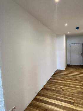 Flur - 2 Zimmer Etagenwohnung zur Miete in Mittweida