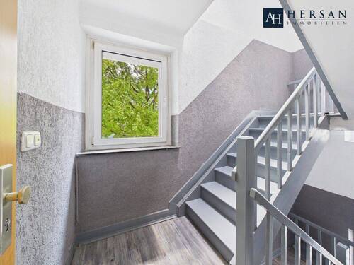 Hausflur 1.OG links - 
