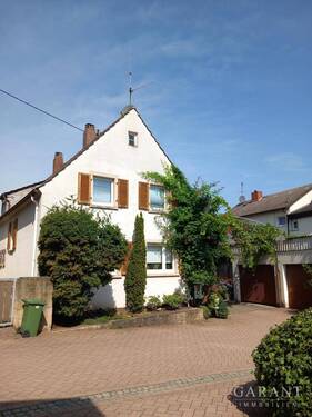 Wohnhaus - 4 Zimmer Einfamilienhaus in Ruppertsberg