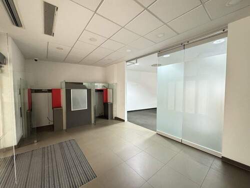 Vorraum - Büro in Zirndorf zur Miete