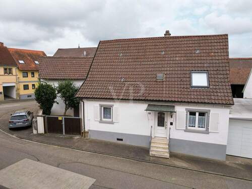 Ansicht - 4 Zimmer Einfamilienhaus zum Kaufen in Kraichtal