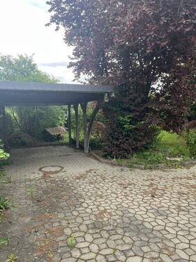 Großer Carport - Grundstück zum Kaufen in Nürnberg