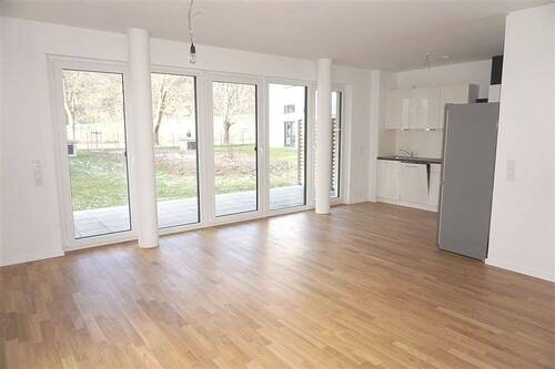 Wohnraum - 2 Zimmer Etagenwohnung zur Miete in Trier