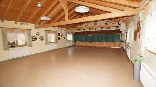 Saal - Mehrfamilienhaus, Wohnhaus mit 389,00 m² in Stallwang zum Kaufen