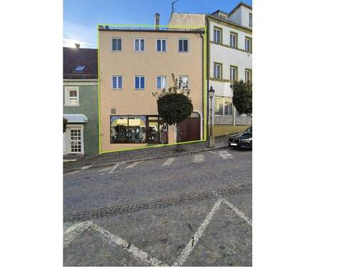 Ansicht Nordosten - Voll vermietetes Wohn- und Geschäftshaus im Herzen der Stadt Bad Kötzting, Bay. Wald