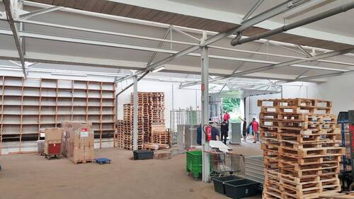 Bild 3 - Halle in Wuppertal