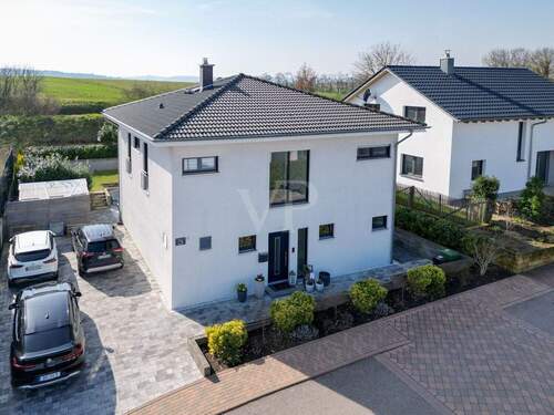 Ansicht - 4 Zimmer Einfamilienhaus zum Kaufen in Zaisenhausen