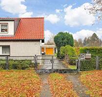 Vielseitige Doppelhaushälfte - perfekt für Wohnen und Arbeiten unter einem Dach - Berlin Stadtrandsiedlung Malchow