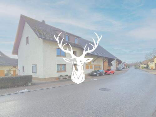 Bild 1 - Großzügiges Bauernhaus mit separatem Ökonomieanteil in zentraler Lage von Grießen zu verkaufen