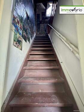 Treppe zum Dachboden - 