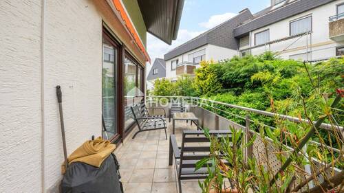 Balkon 1 - 3 Zimmer Etagenwohnung zum Kaufen in Stuttgart