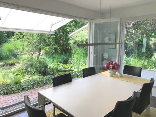 Essplatz m. Gartenblick - 