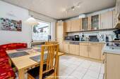 Küche EG - Mehrfamilienhaus, Wohnhaus mit 261,10 m² in Stutensee zum Kaufen