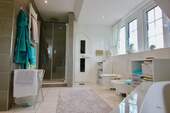 mit Dusche + Sauna - 