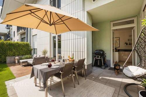 Terrasse mit Garten - 4 Zimmer Terrassenwohnung in München