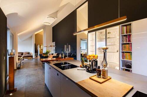 Küche - Einzigartige Dachgeschosswohnung für höchste Ansprüche