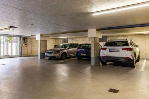 Tiefgarage - 