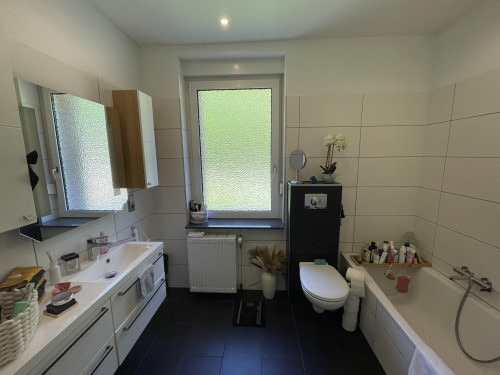 1 OG. Bad Gross - Mehrfamilienhaus, Wohnhaus mit 227,00 m&sup2; in Altena zum Kaufen