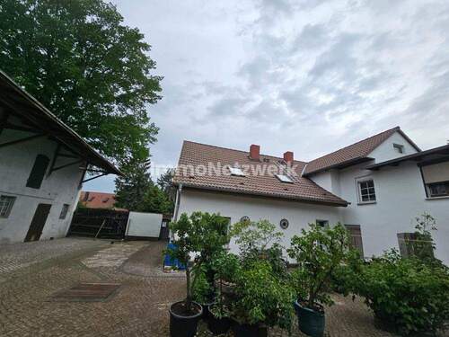 Bild 2 - 6 Zimmer Einfamilienhaus zum Kaufen in Neugattersleben