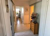 Flur Richtung Schlafzimmer - 