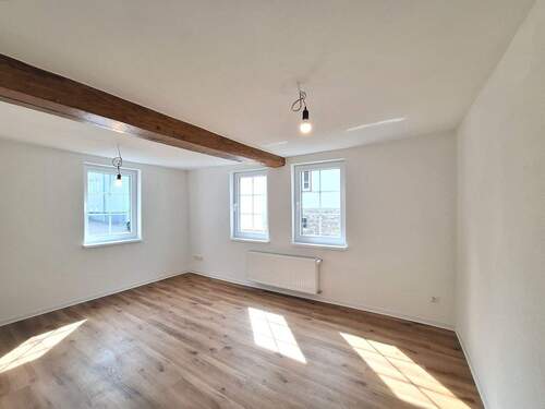 Gemütliches Wohnzimmer - 4 Zimmer Doppelhaushälfte in Fernwald