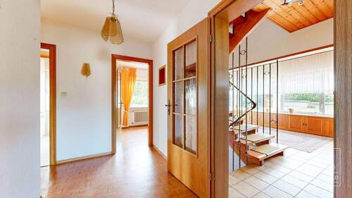 EG - Eingang/Flur Wohnung - 