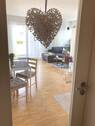Blick ins Wohnzimmer - 