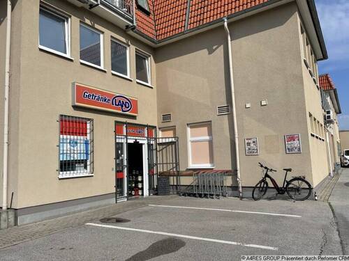 Eingangsbereich Laden - 