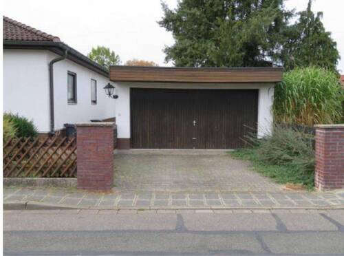 Bild 2 - 6 Zimmer Einfamilienhaus zum Kaufen in Nürnberg