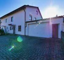 Doppelhaushälfte mit viel Potenzial für kreative Sanierer - Burghausen