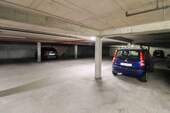 Tiefgaragenstellplatz - 