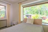 mit Bad en Suite - Schlafzimmer im EG.jpg - 