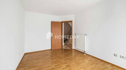 1. OG Kinderzimmer 1 2 - 