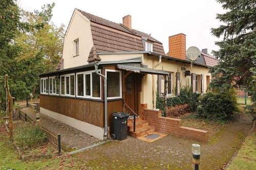 Eingang - 3 Zimmer Einfamilienhaus zum Kaufen in Britz