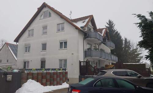 Zöschen.jpg - gepflegte Vierraum-Eigentumswohnung in Zöschen