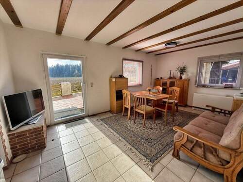 Wohn-Esszimmer EG mit Zugang Terrasse - 