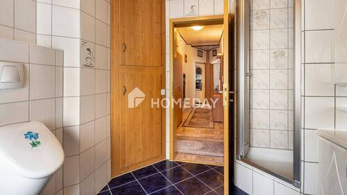 1. OG Badezimmer 2 - 