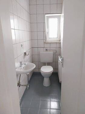 WC - 