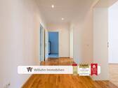 Flur - Bezugsfreie 2RW mit EBK und Balkon 