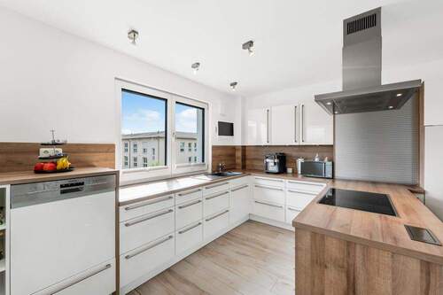 Küche - Etagenwohnung mit 94,90 m² in Neumarkt in der Oberpfalz zur Miete