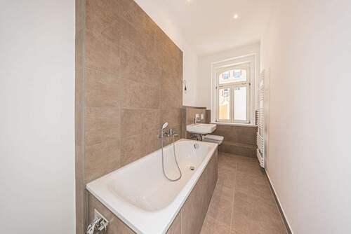 Badezimmer - Etagenwohnung mit 36,00 m&sup2; in Leipzig zum Kaufen