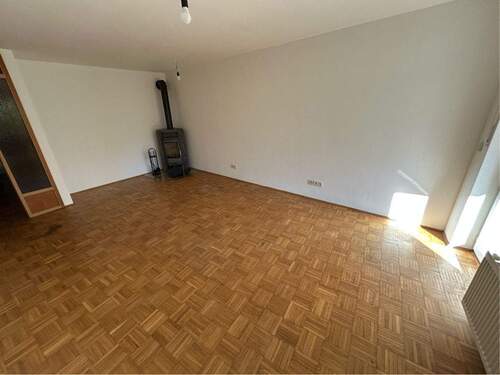 Wohnen - 2 Zimmer Etagenwohnung in Erlangen