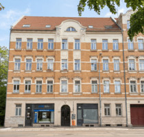 Wertbeständiger Altbau: 2-Zimmer-Wohnung mit Balkon in Leipzig-Volkmarsdorf!