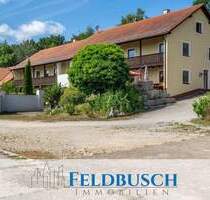 Tradition trifft Natur - Bauernhaus mit großzügigen Flächen von 74.400 m² für Pferdehaltung und Landwirtschaft - Berching / Plankmühle