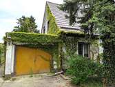 Straßen/Westseite - 3 Zimmer Doppelhaushälfte zum Kaufen in Lutherstadt Wittenberg