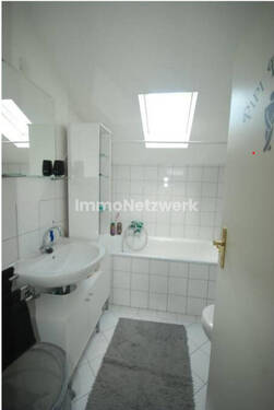 Bad - 3 Zimmer Etagenwohnung in Lahnstein