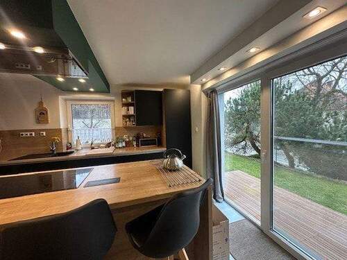 Terrasse vor der Küche - 