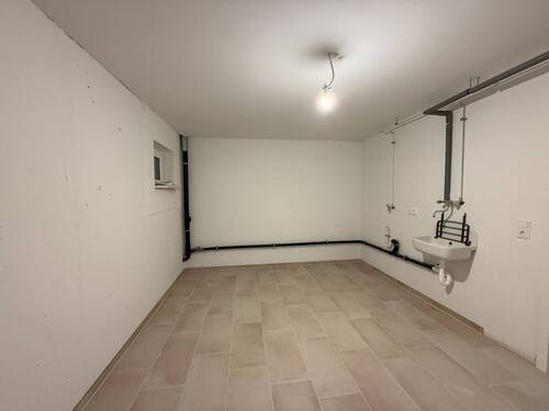 Muster - Technik UG 2 - 